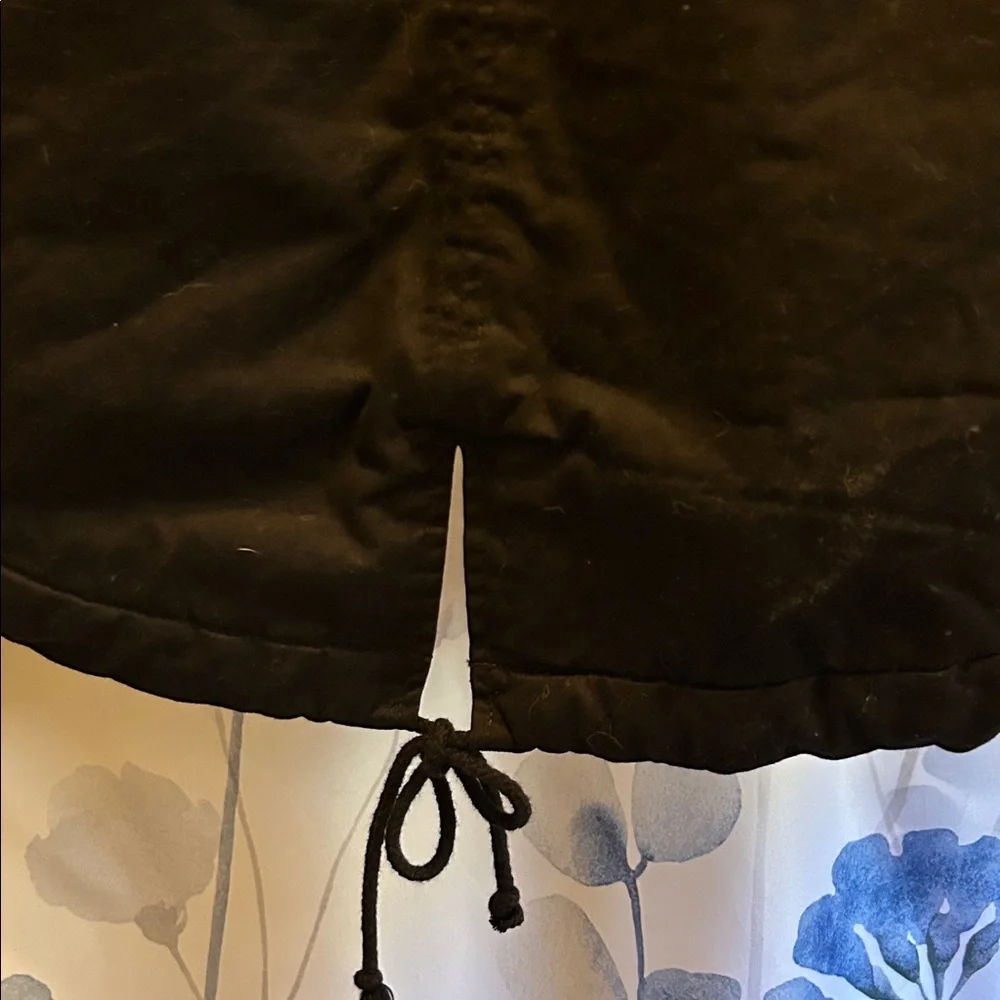 GAP Black and White Fleece Jacket - Picture 4 of 5